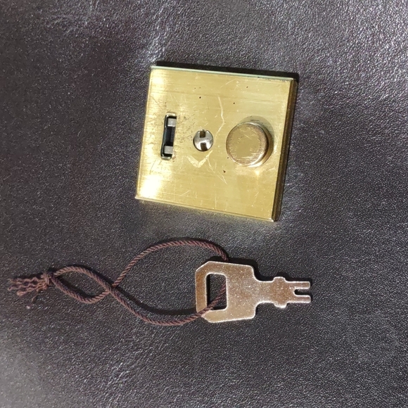 💼 Split Cowhide briefcase/bag with key - Picture 10 of 13